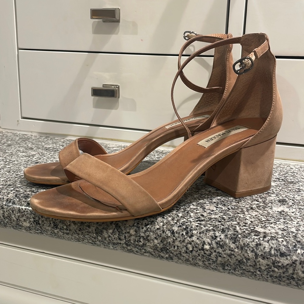 Steve Madden Nude Block Heel Irene